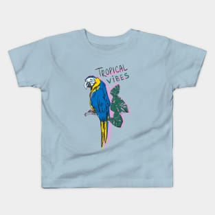 Parrot macaw tropical vibes Kids T-Shirt